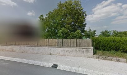 Holiday Cottage Madine Lake, Gîte à Heudicourt-sous-les-Côtes