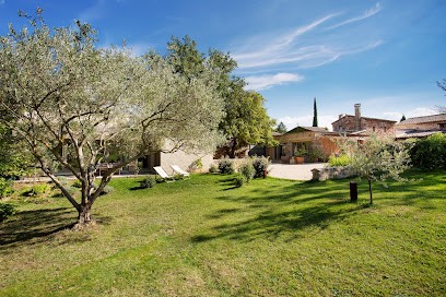 Area Les Petites Vaines, Gîte à Goult