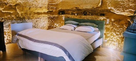 La Troglo De La Côte Fleurie, Gîte à Tours