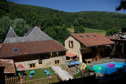 Domaine Des Aguilès - Gîtes - Chambre D'hôte - De Montagne, Gîte à Nistos