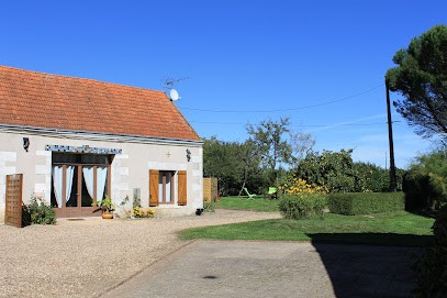 Gîte de La Huaudière : Gîte avec piscine au calme au cœur de la Touraine Indre-et-Loire, Gîte à Mosnes