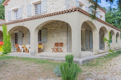 La maison d Aimé, Gîte à Salles-sous-Bois