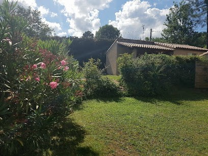 GÎTES LES LAUZIERES, Gîte à Tauriers