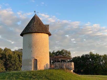 Gîte Moulin De Chez Renaud, Gîte à Sousmoulins