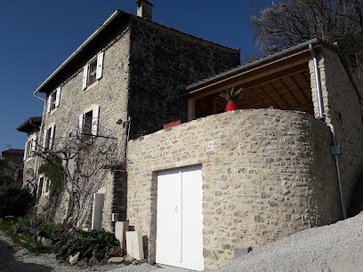 gite du vieux suze, Gîte à Suze
