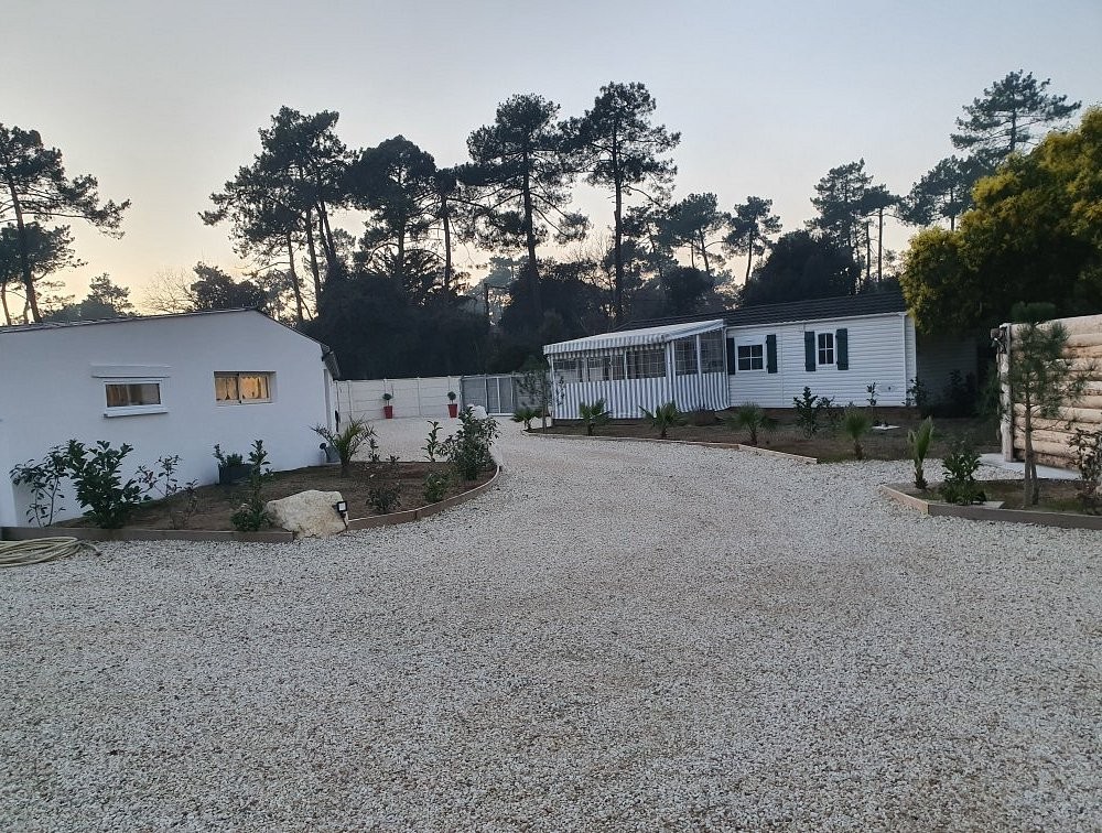 Les Pommes de Pin, Gîte aux Mathes