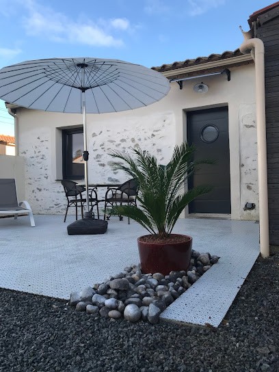 La Passionnante Loft-Spa Privatif, Gîte à Saint-Philbert-de-Bouaine