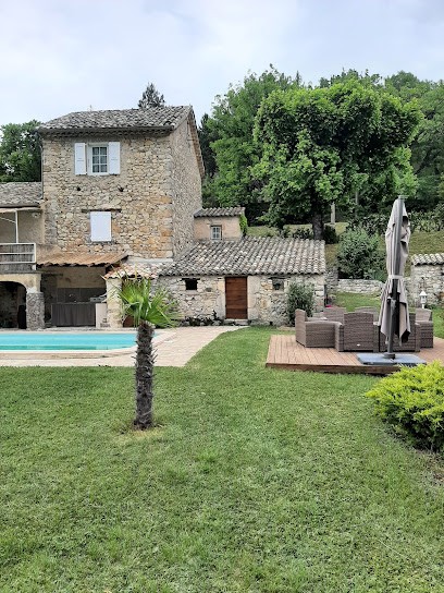 Le Clos de Lure, Gîte à Saint-Vincent-sur-Jabron