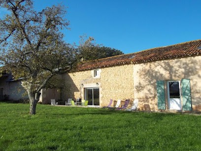 Gîte De L'Esservier, Gîte à Persac