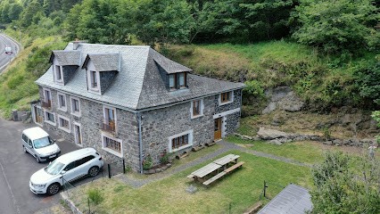 Gîtes Du Bout, Gîte à Laveissière