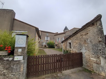 Gite D'étape Marguerite, Gîte à Champagné-Saint-Hilaire