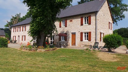 Gite Communal Bialloux, Gîte à Gouttières