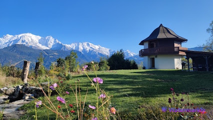 La Tour De Charousse, Gîte à Passy