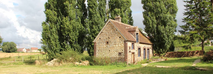 Gite Le Fournil, Gîte à Saint-Victor-de-Buthon