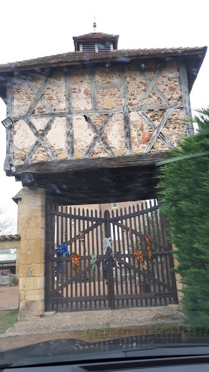 Chateau De Tigny, Gîte à Pouilly-sous-Charlieu