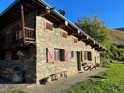 Sci Les Pierres Sauvages, Gîte à Saint-Sorlin-d'Arves