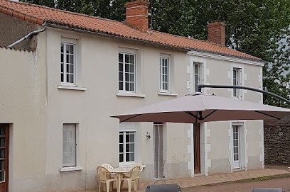 PAUSE COQUELICOT, Gîte à Thouars