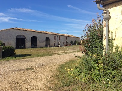 Domaine Des Robins (la Brulysienne), Gîte à Saint-Hilaire-du-Bois