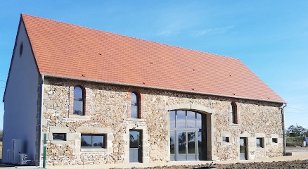 Les Gîtes De Lénoé Chappes 03, Gîte à Chappes