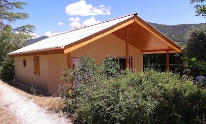 Le Chalet SQ330, Gîte à Mirabeau