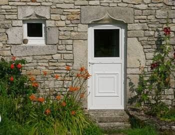 LE COTTAGE, Gîte à Noyers