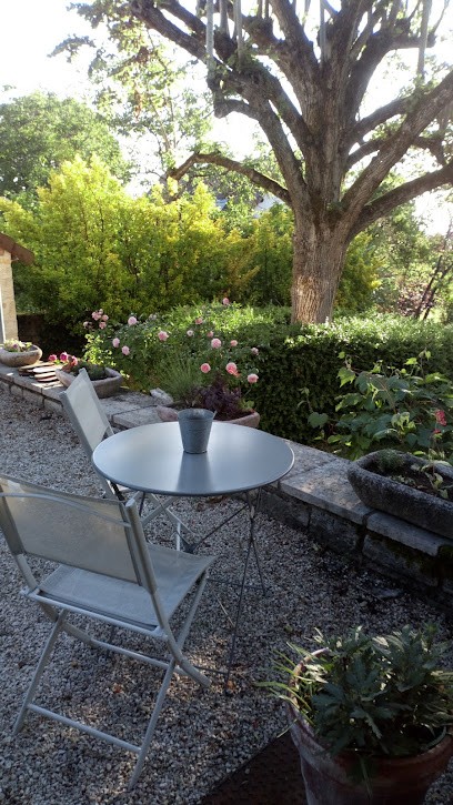 Clos Du Jardin De L'arene, Gîte à Fontaines