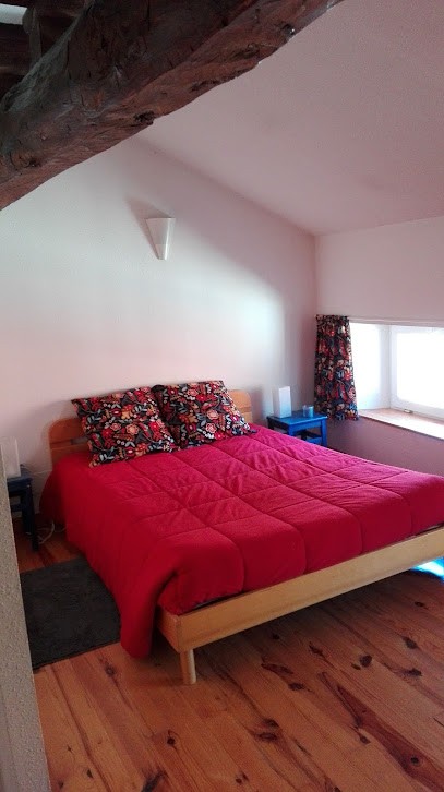 GITE LES CABANNES - Au Pied De Beille : Michel Et Aude BLANC, Gîte aux Cabannes