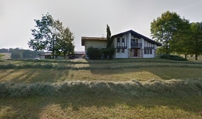 Iparza, Gîte à Caro