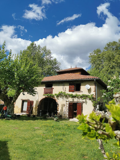 Domaine Des Rives D'ousse, Gîte à Ousse-Suzan