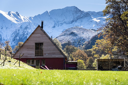 Le Pic De Pan - Gîtes La Callune & La Canopée, Gîte à Arrens-Marsous