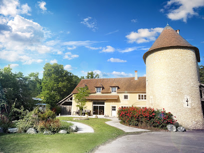 La Tour De Gireugne | Le Gîte, Gîte à Saint-Maur