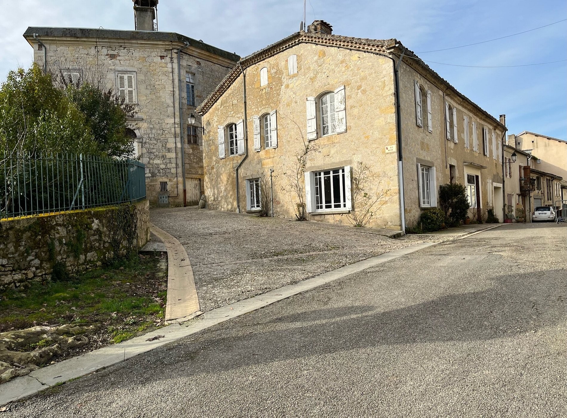 Gîte Chambre D’hôte Chez Vous Chez Nous, Gîte à Miradoux