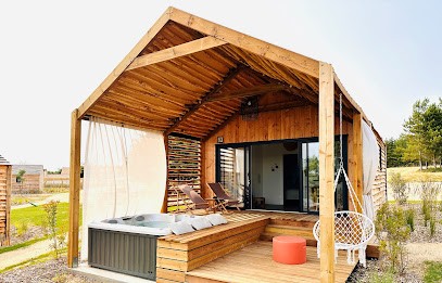 CAMPING DAMONA LODGES, Gîte à Vairé