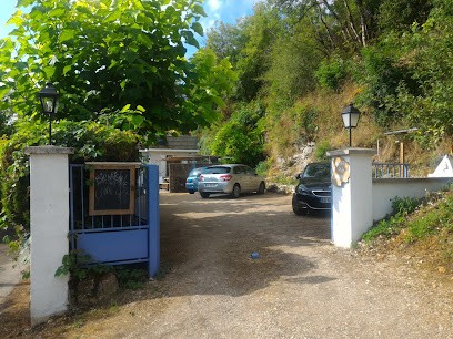 Aux berges de La Cascade, Gîte à Souillac