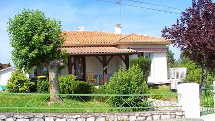 Gite Les Lauries, Gîte à Seyches