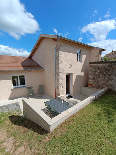 Comme À La Maison ! Location Saisonnière, Gîte à Matour