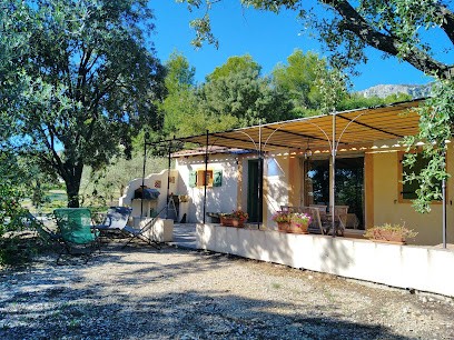 Gîte de l'Angèle, Gîte à Saint-Hippolyte-le-Graveyron