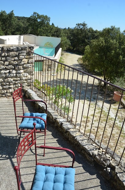 Gite Entre Garrigue Et Potager Bio, Gîte à Montségur-sur-Lauzon