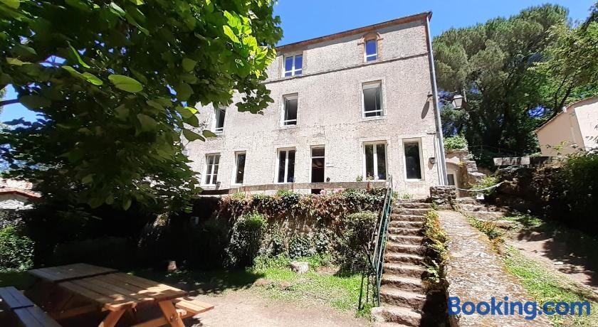 Village Gîtes Du Moulin Neuf, Gîte à Gétigné