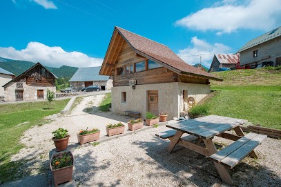 Gîte Lu Grèni, Gîte à Entremont-le-Vieux
