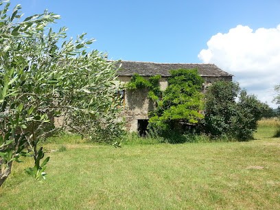 Gite De Lacroux, Gîte à Tanus