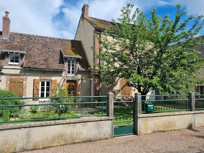 Gîte du Cerisier, Gîte à Gy-les-Nonains