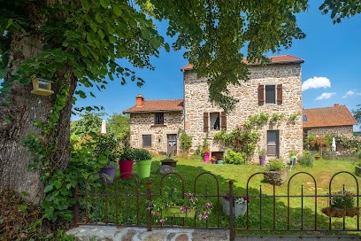 gite le couturon, Gîte au Mayet-de-Montagne