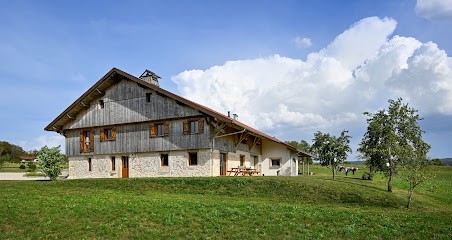 Au Grand Cœur Chaux, Gîte à Guyans-Vennes