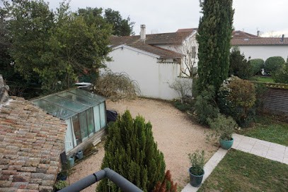 Studio 317, Gîte à Fontaines-Saint-Martin