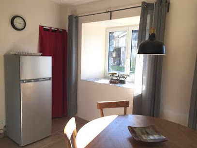 La Lune aussi -gîte rural -, Gîte à Pleyben