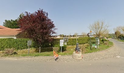 gite - chambre d'hotes - studio, Gîte à Malaussanne