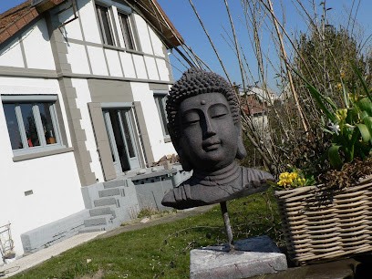 terramera gite baie somme Tréport chien maison artiste jardin zen et plage SOLEIL, Gîte à Mers-les-Bains