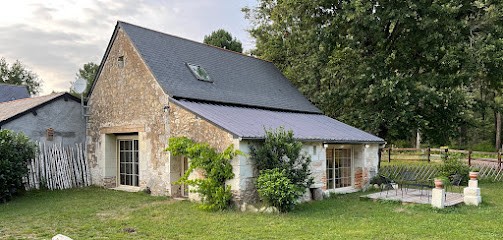 Gîte de LAC'H avec spa privé, Gîte à Longué-Jumelles