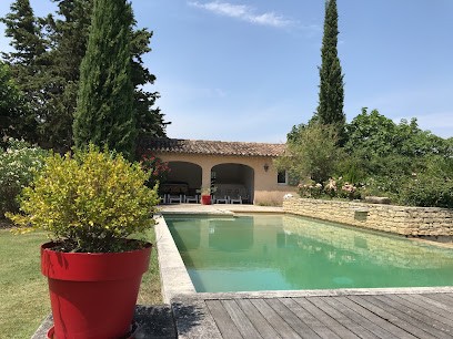 Le mas du Jullian, Gîte à Lagnes